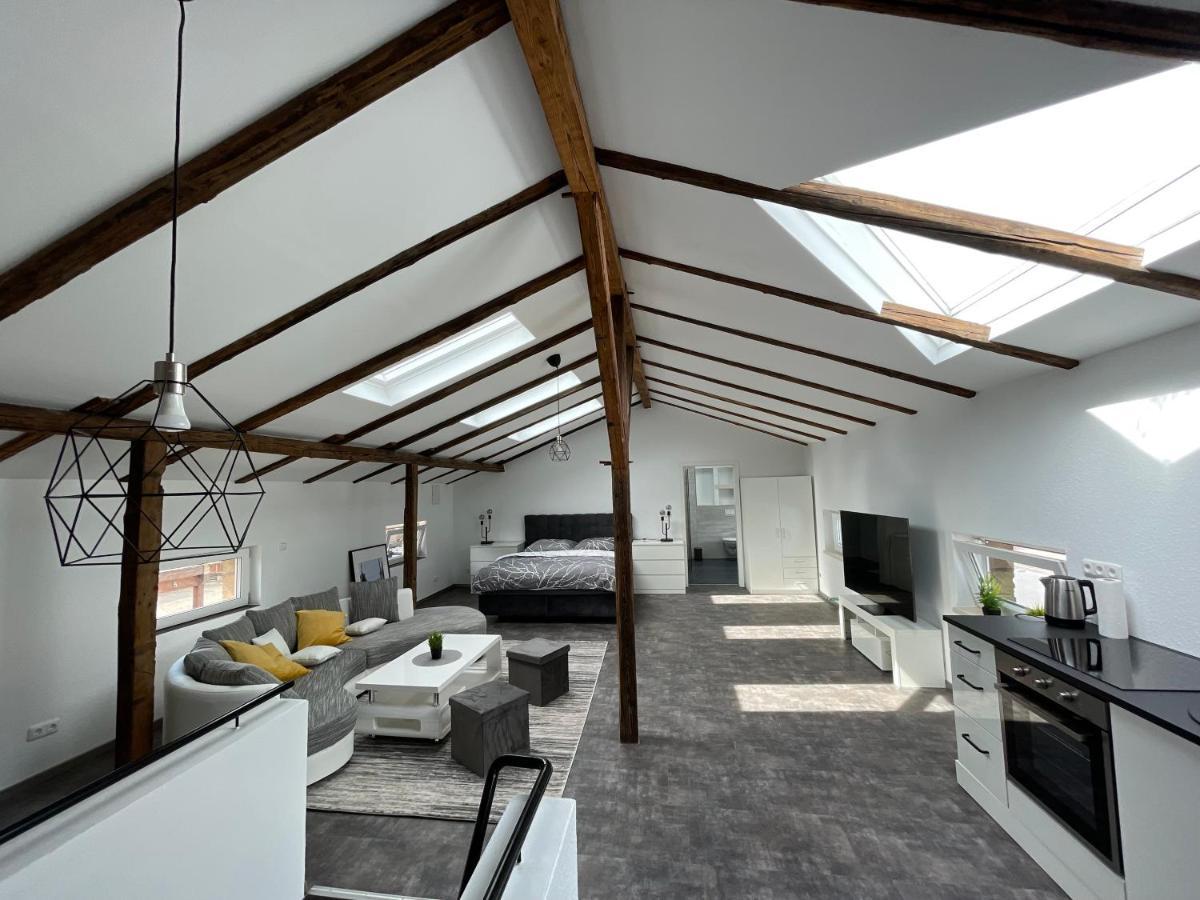 Gleis 13 - The Loft Im Ehemaligen Lokschuppen Lägenhet Bückeburg Exteriör bild