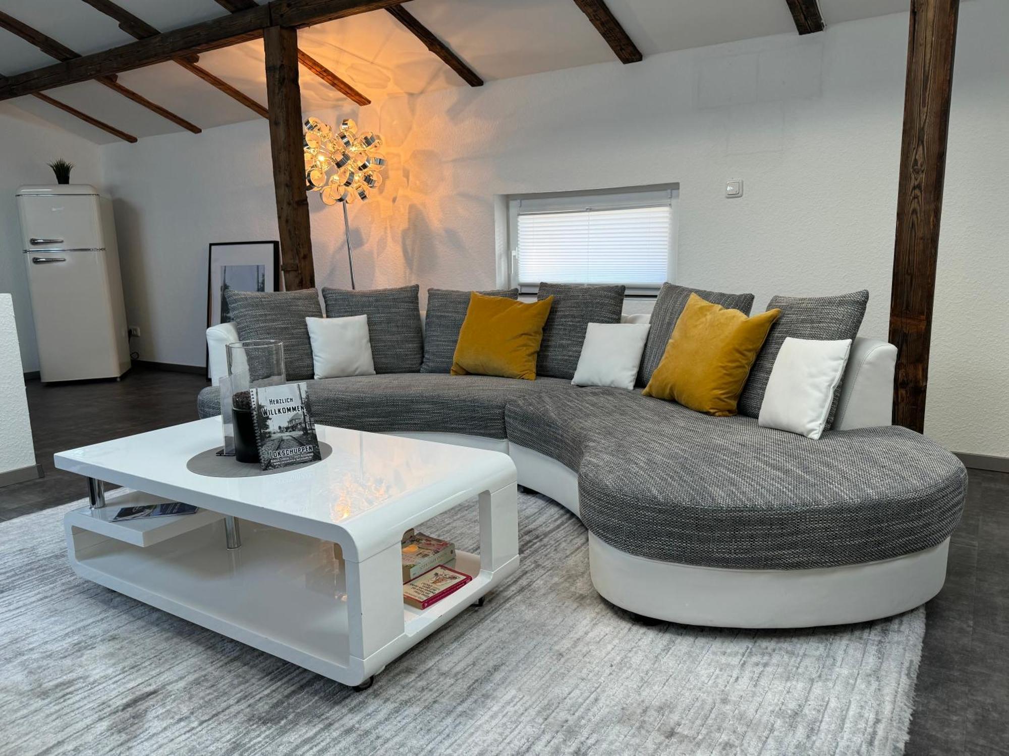 Gleis 13 - The Loft Im Ehemaligen Lokschuppen Lägenhet Bückeburg Exteriör bild